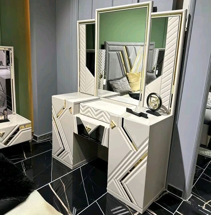 Shop Secondary Image