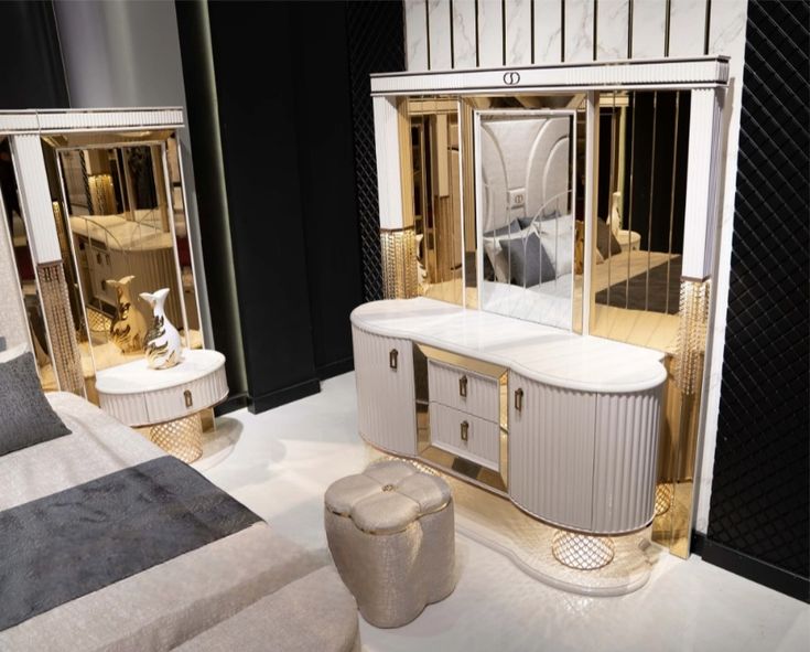 Deluxe Turkish Bed Set - Image 4