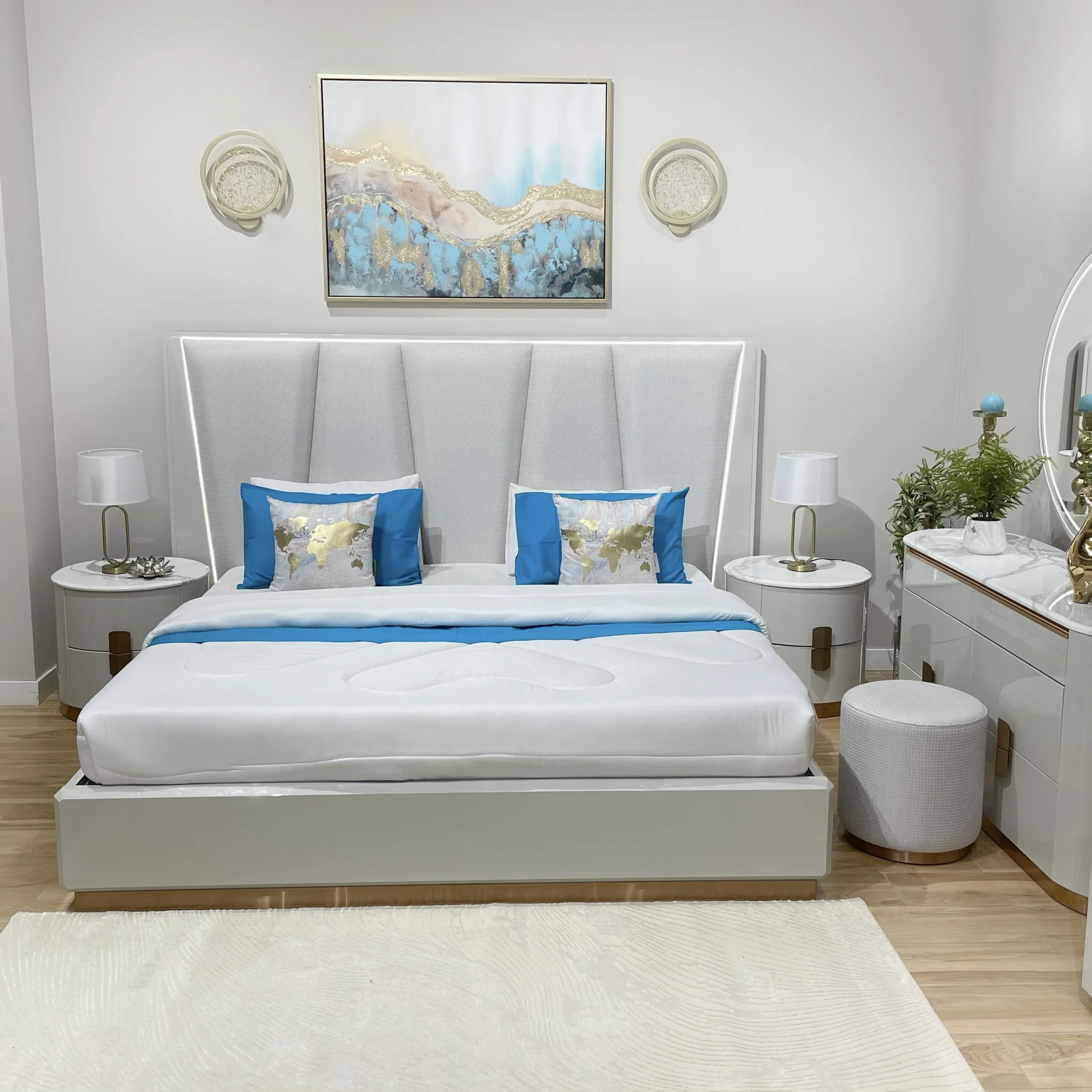 Lazzi Bed Design
